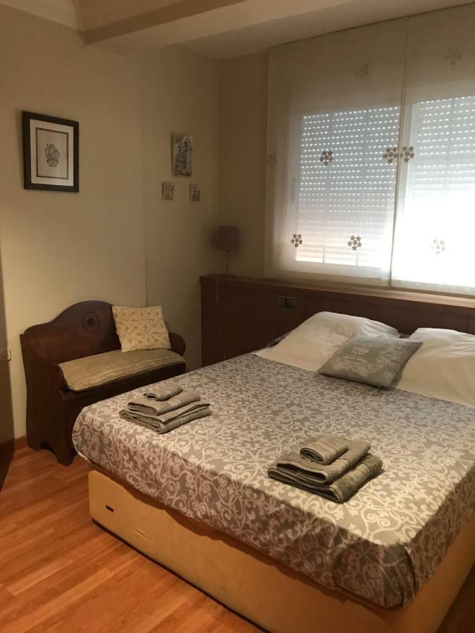 דירות ולנסיה Cristina Apartamento Center מראה חיצוני תמונה